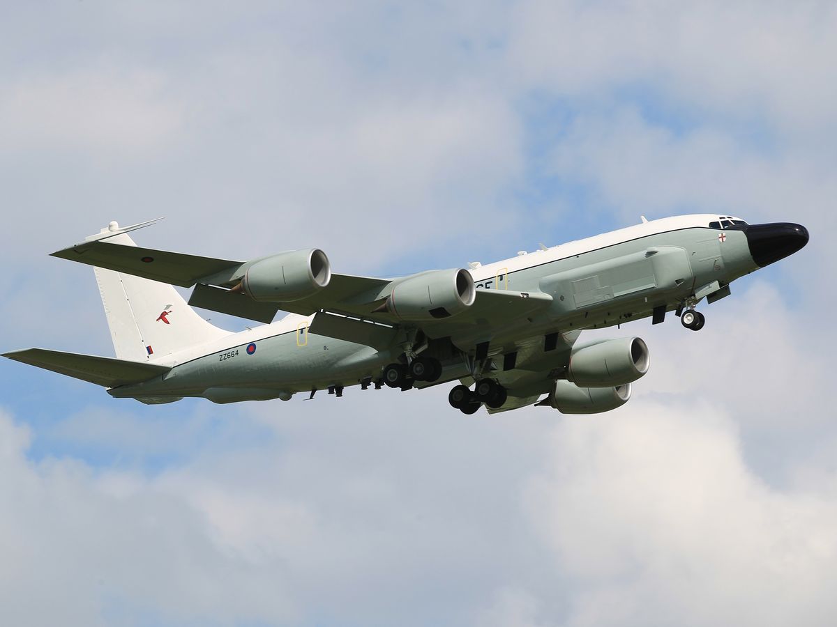   -27      Boeing RC-135