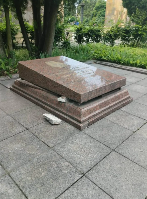 ����: comments.ua