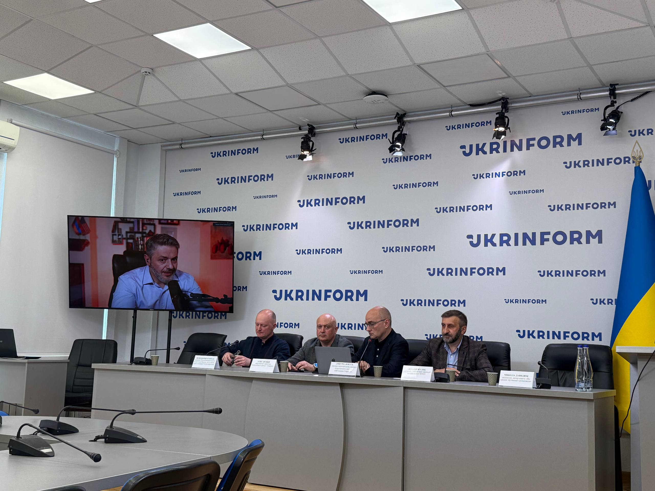 ВИБІР ВІРМЕНІЇ І МАЙБУТНЄ КАВКАЗУ: ГЕОПОЛІТИКА КОРИДОРІВ