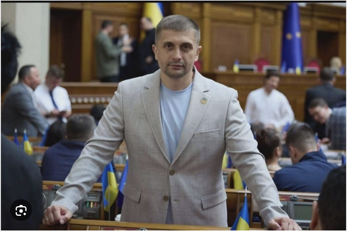 МІНІСТЕРСТВО ВПО Є. А ХТО ВІДПОВІДАЄ ЗА ВПО?