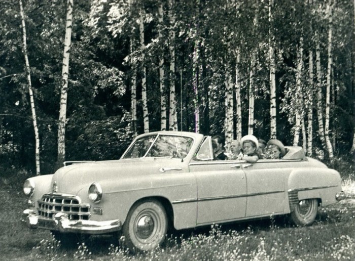 Назад в минуле: рідкісні автомобілі з СРСР (фото) - фото 3