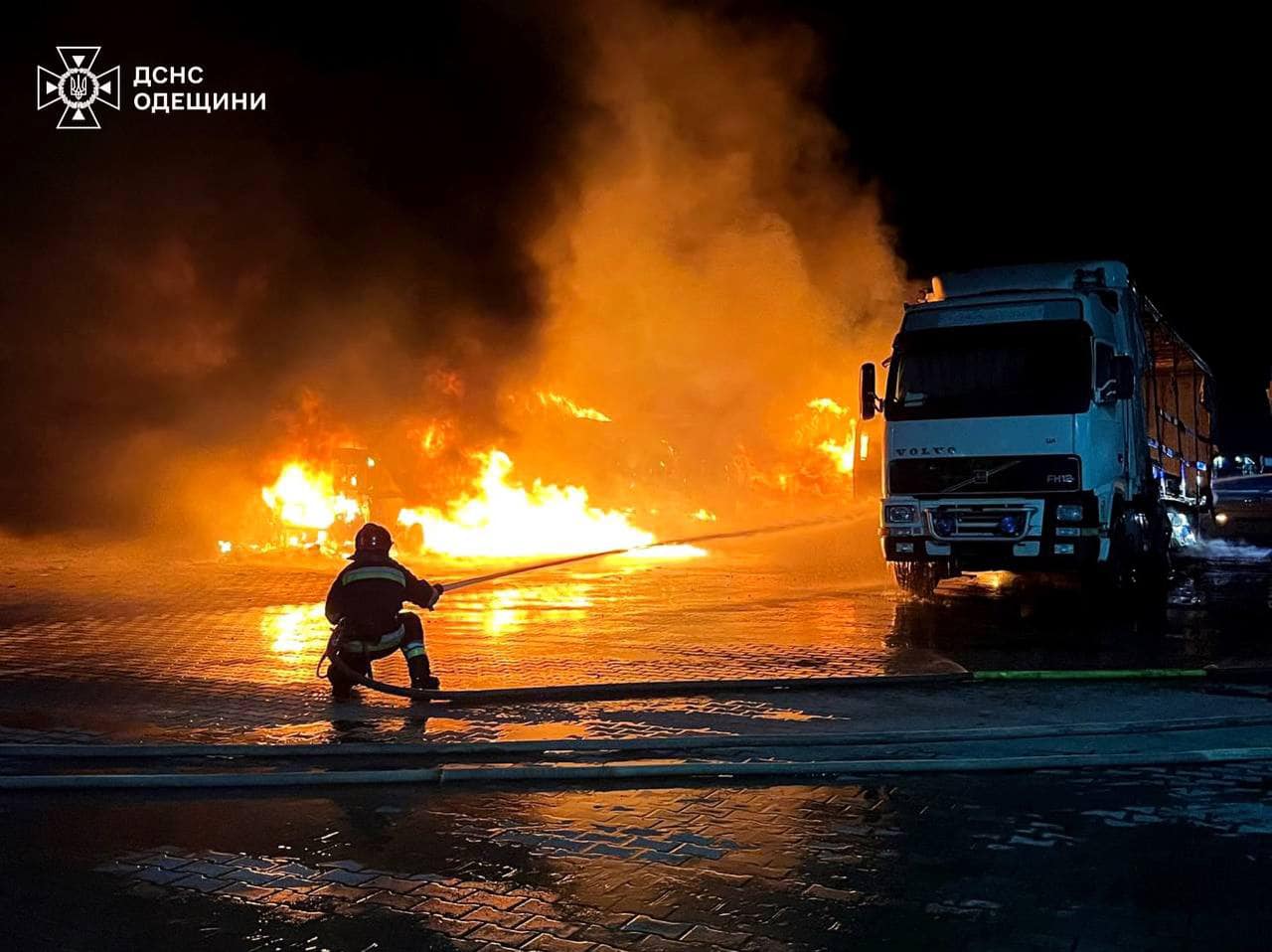 РФ атакувала Одеську область: серед постраждалих громадянин Туреччини (ФОТО) - фото 4