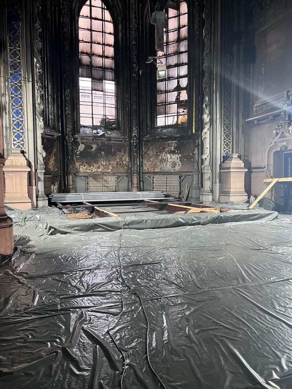 Костел Святого Николая в Киеве начали реставрировать после пожара: что уже сделали - фото 4