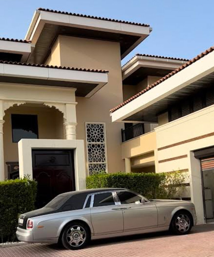 Дорогие автомобили и виллы: журналисты показали, как семья Кадырова отдыхает в Дубае - фото 4