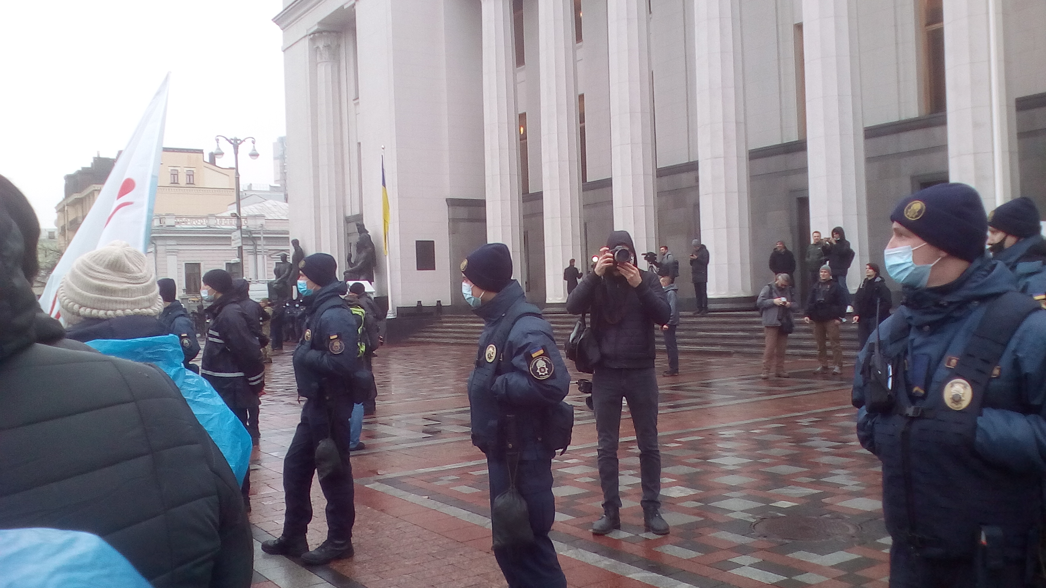 «Мы – не антивакцинаторы»: что происходило на протестных акциях в Киеве (ФОТОРЕПОРТАЖ) - фото 11