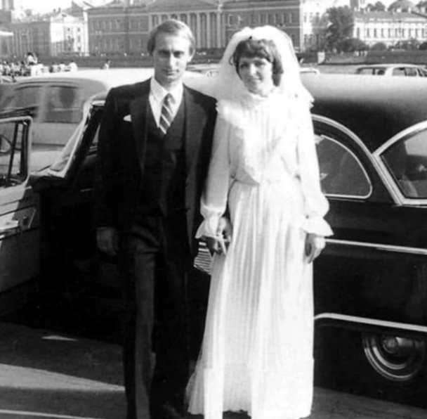 Что известно о бывшей жене Путине: где она сейчас - фото 2