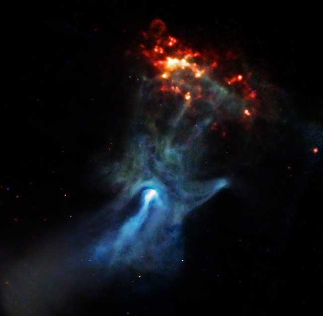”Примарна рука”: NASA сфотографувало унікальний об'єкт в космосі (ФОТО) - фото 2