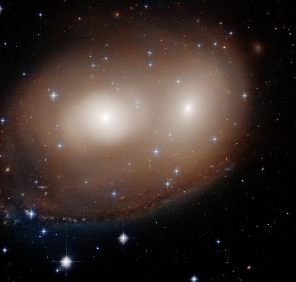 Хтось ”прикрасив” космос на Хелловін: вчені знайшли гігантський гарбуз у сузір'ї Великого Пса (ФОТО) - фото 2