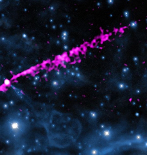 Гигантская ”гитара” и столкновение галактик: подборка завораживающих фотографий из космоса от NASA - фото 3