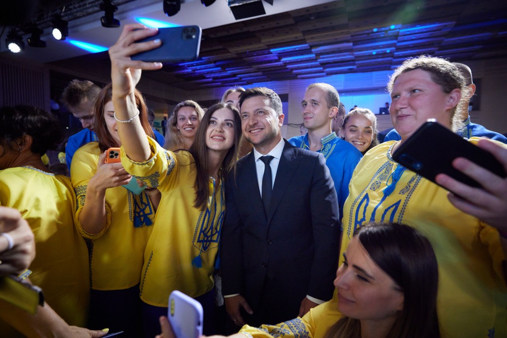 Всі ви – уже чемпіони: як президент провів українських паралімпійців до Токіо - фото 2