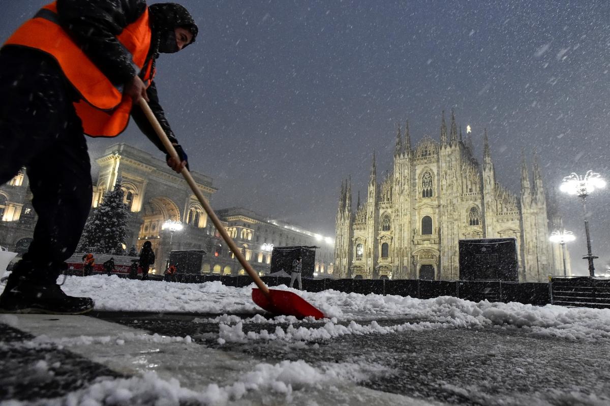 У Мілані випав сніг - неймовірно красиві фото - фото 7