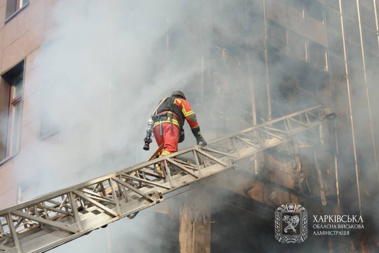 Потужні вибухи в Харкові: що відомо про влучання (ОНОВЛЕНО) - фото 2