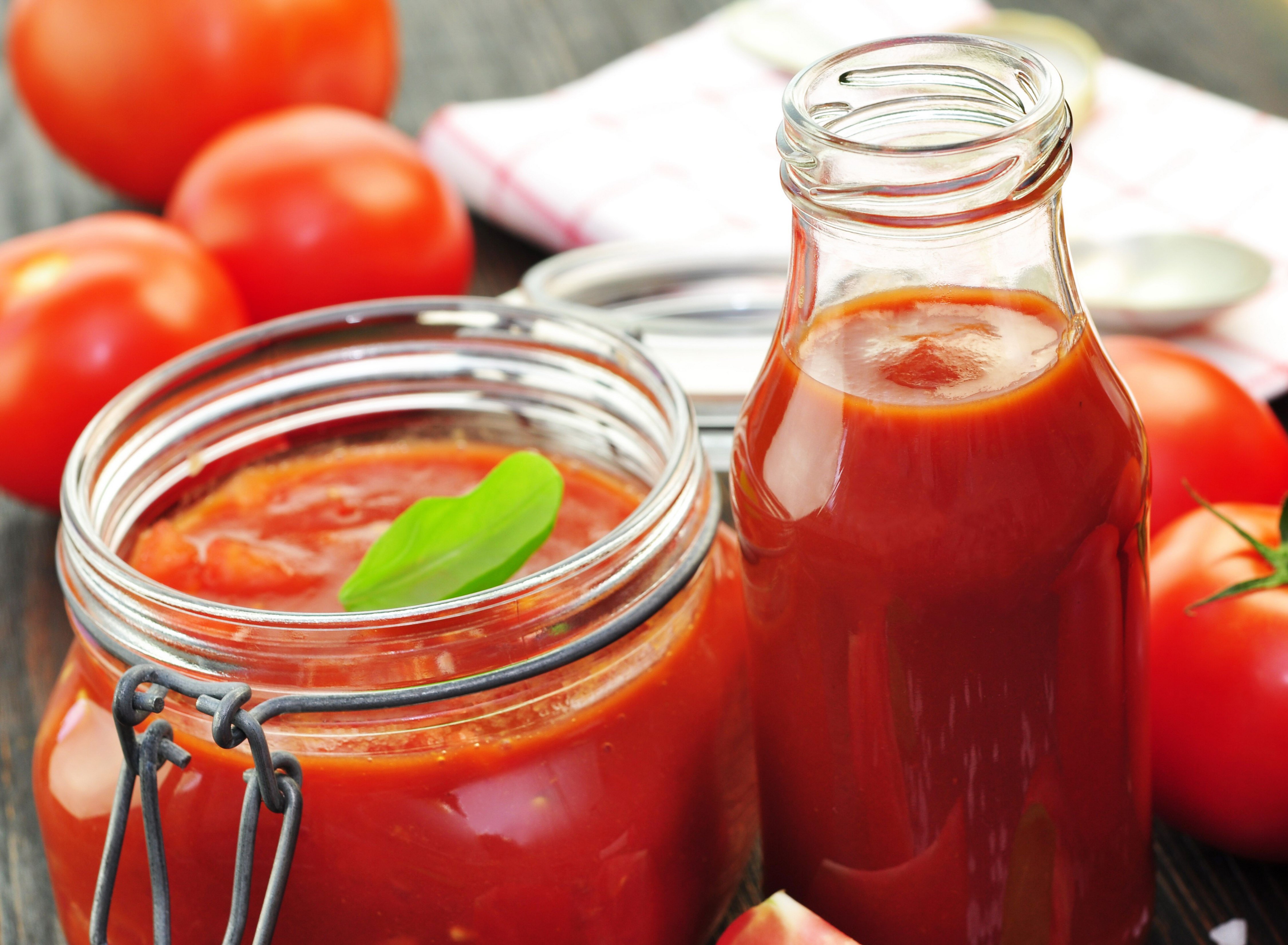 Как приготовить томатную пасту из помидор на зиму: пошаговый рецепт домашнего приготовления