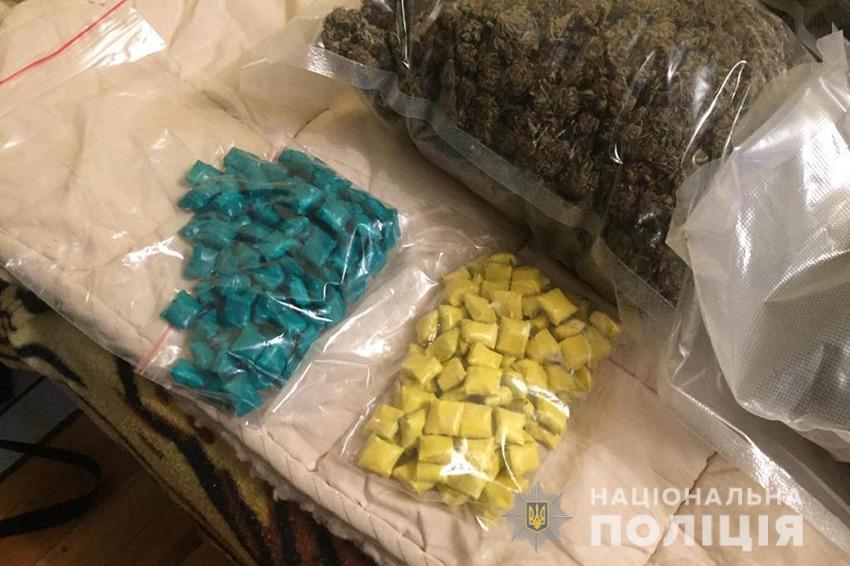 Запорожский наркотрафик: задержали товар с миллионным ценником (ФОТО, ВИДЕО) - фото 2