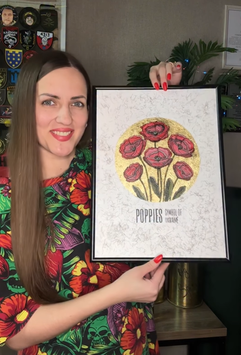 Украинка создала картину из своих лобковых волос (ВИДЕО) - фото 2 Украинка создала картину из своих лобковых волос (ВИДЕО) - фото 2