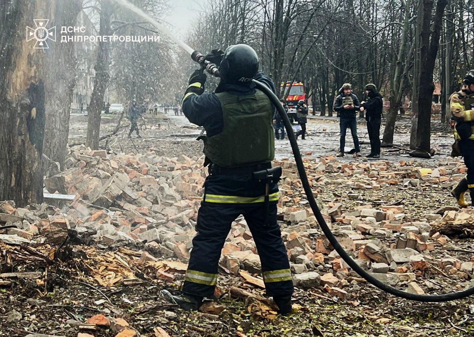 После Днепра под удар попал еще один город: много раненых (ОБНОВЛЕНО) - фото 7