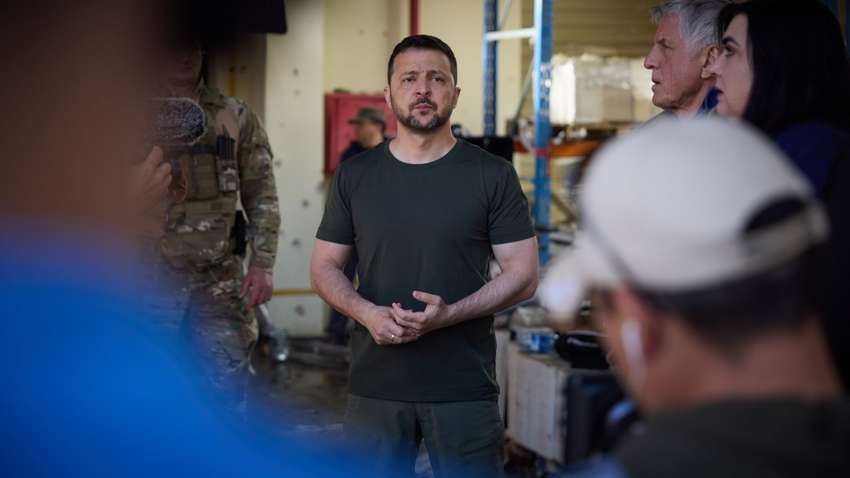 Зеленский впервые рассказал о потерях на Харьковщине Зеленский впервые рассказал о потерях на Харьковщине