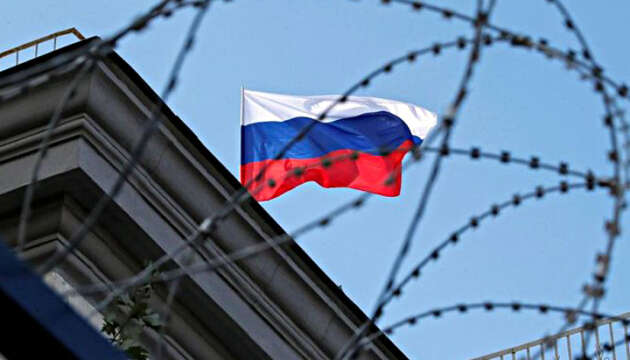 В этом Россия добилась большого успеха в мире и искусно подставила Украину