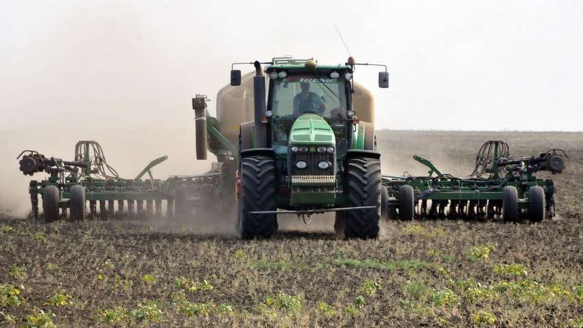 Земля і референдум: експерти дали оцінку ініціативі Зеленського