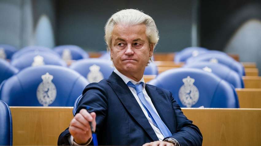 Політик, який переміг на виборах у Нідерландах накинувся на українських біженців Політик, який переміг на виборах у Нідерландах накинувся на українських біженців