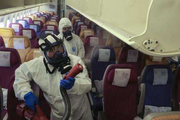 "Евакуація з Уханя": чотири людини не допущені на борт