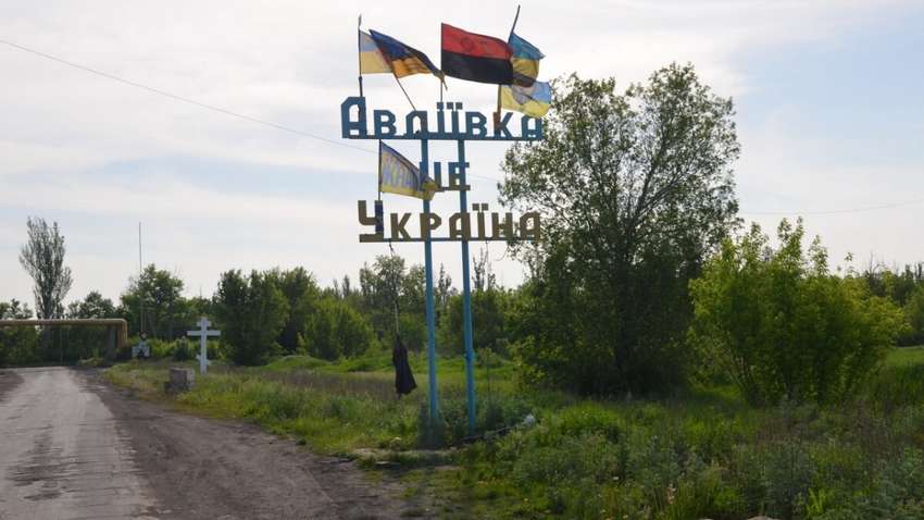 У Росії закликають  окупантів "зносити" українське місто разом з цивільними   У Росії закликають  окупантів "зносити" українське місто разом з цивільними