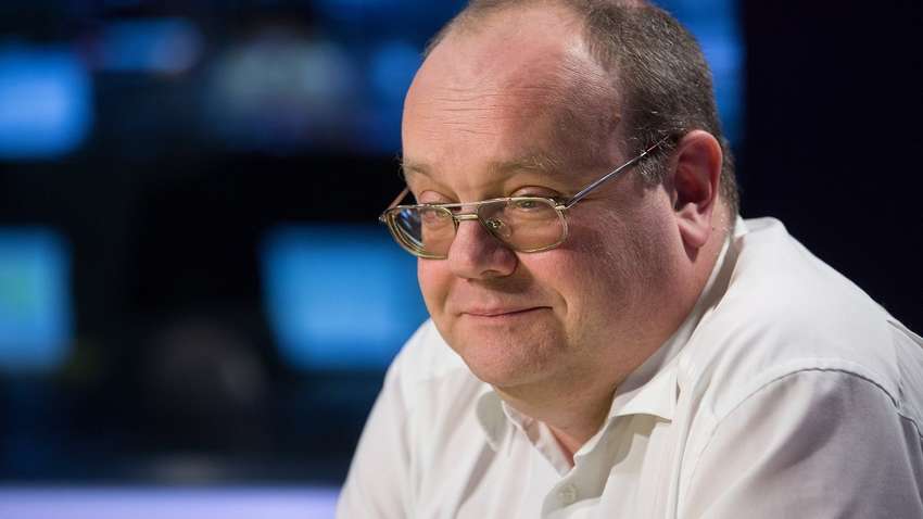 Известный украинский спортивный журналист предлагает вспомнить все хорошее, что связывало Украину и Россию раньше