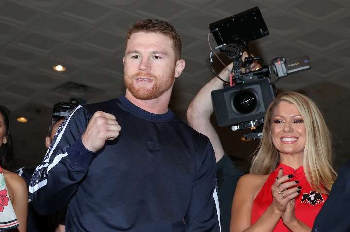 Мексиканський чемпіон світу з боксу Сауль Альварес може позбутися поясу за версією IBF