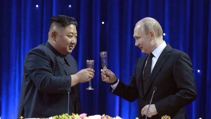 Портников назвав дві цілі, за якими Путін їздив до Північної Кореї Портников назвав дві цілі, за якими Путін їздив до Північної Кореї