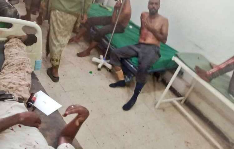 В Йемене во время ракетного обстрела погибли 40 военных