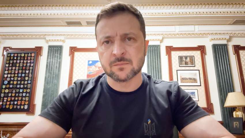 Зеленский решил заняться предателями, сбежавшими из Украины: детали