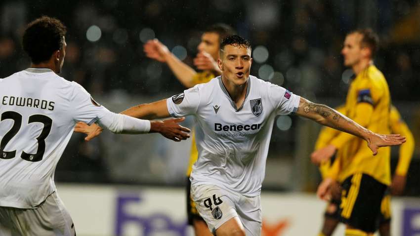 «Арсенал» не удержал победу над «Виторией Гимарайнш» 