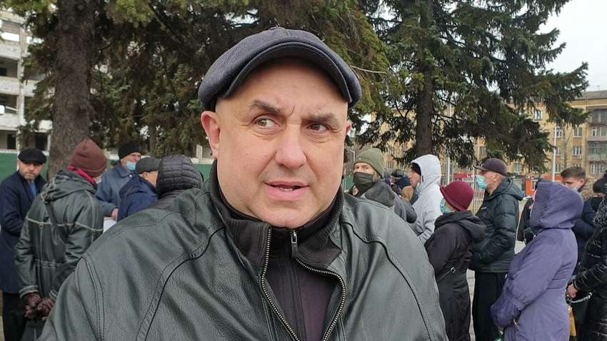 Напад на активістів у Маріуполі: є жертви