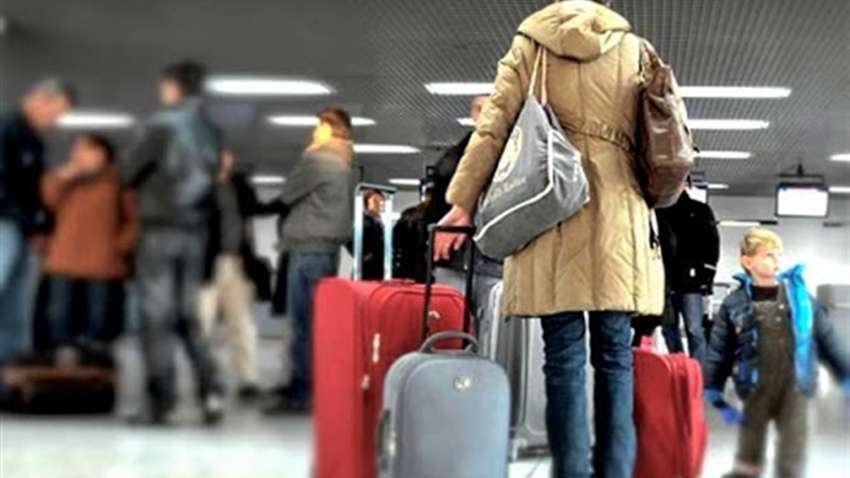 Трудова міграція: яку роботу та зарплату пропонують українцям Трудова міграція: яку роботу та зарплату пропонують українцям