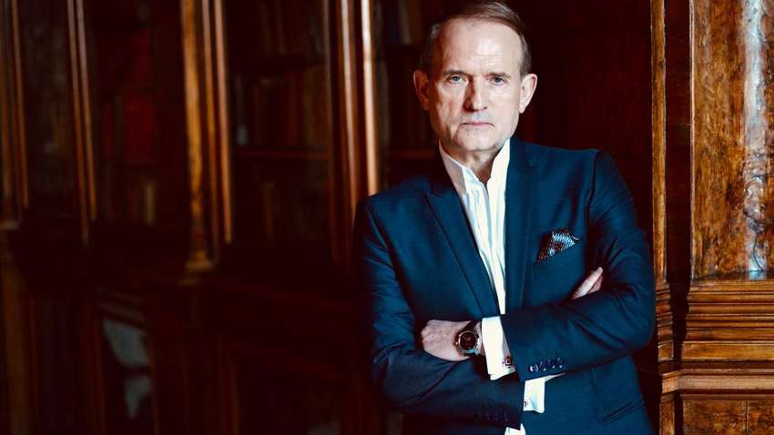 Медведчук назвал единственный способ вернуть Крым