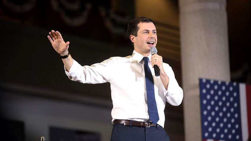 Піт Буттiджич підтримав Джо Байдена в президентській гонці США