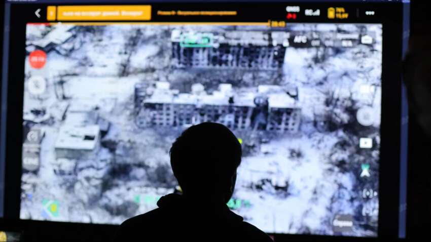 Бутусов розповів, чому 20-річний пілот БпЛА ефективніший за снайпера з 20 роками досвіду