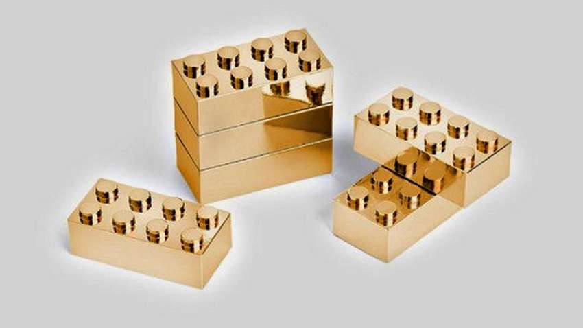 Пять ненужных вещей, которые стоят бешеных денег