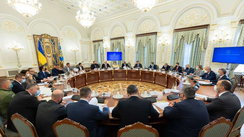 СНБО, как орган, определяющий олигархов: риски и последствия для Украины 