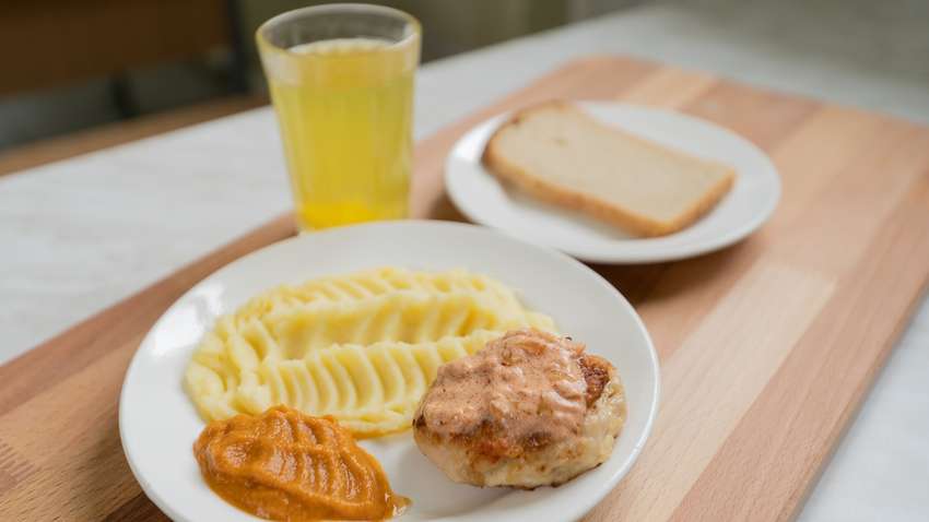 Для школьников разрабатывают новое меню: Клопотенко раскрыл детали Для школьников разрабатывают новое меню: Клопотенко раскрыл детали