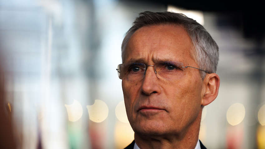 Три країни НАТО проти військової допомоги Україні: Столтенберг розкрив подробиці