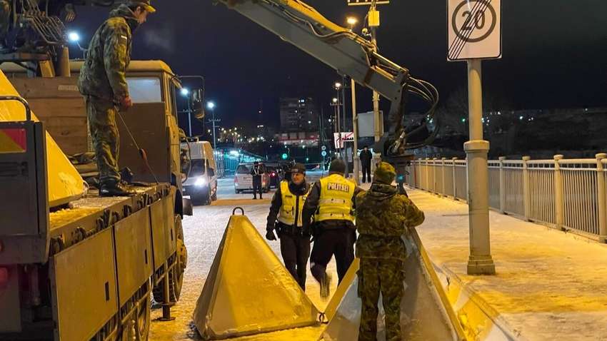 Эстония готовится к закрытию границы с РФ