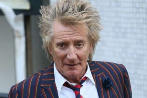 Відомий співак напав на охоронця на дитячому святі