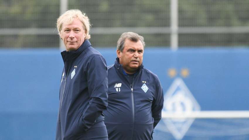 Кризис в отношениях между главным тренером "Динамо" Михийличенко и игроками действительно есть