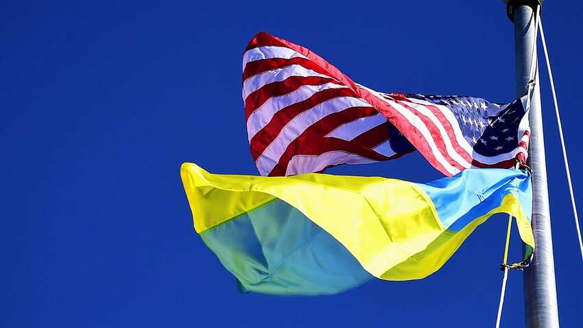 Угода з США про "рідкісноземи" не включає жодних гарантій безпеки для України 