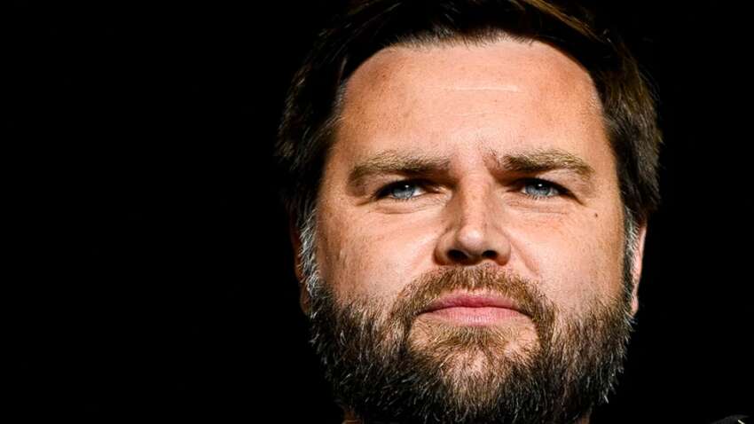 На фоне сокрушительной критики Вэнс поддержал Видкоффа: что заявил 