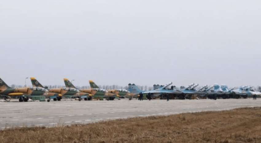 СМИ назвали одну из крупнейших атак дронами по России: почему Кремлю стоит переживать СМИ назвали одну из крупнейших атак дронами по России: почему Кремлю стоит переживать