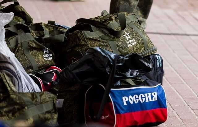 Все идет по плану: в РФ пьяный чмобик убил своего командира