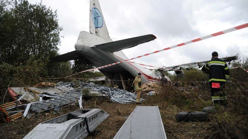 Катастрофа літака під Львовом: пілоти уводили судно від житлових будинків