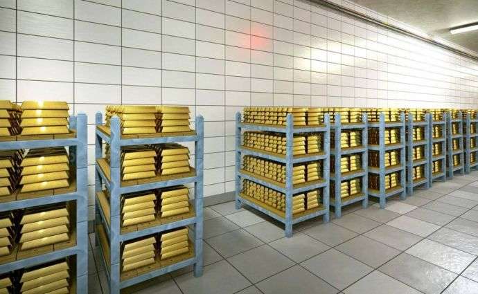 Росія взялася до розпродажу резервного золота: Що з того